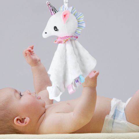 doudou-licorne-peluche-sensoriel-bebe-premier-age