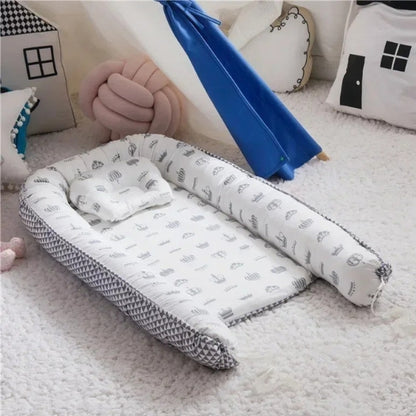  Cocon bebe évolutif gris et blanc sans bébé à l’intérieur