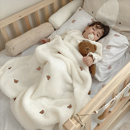 couverture bebe douce enfant qui dort profondement