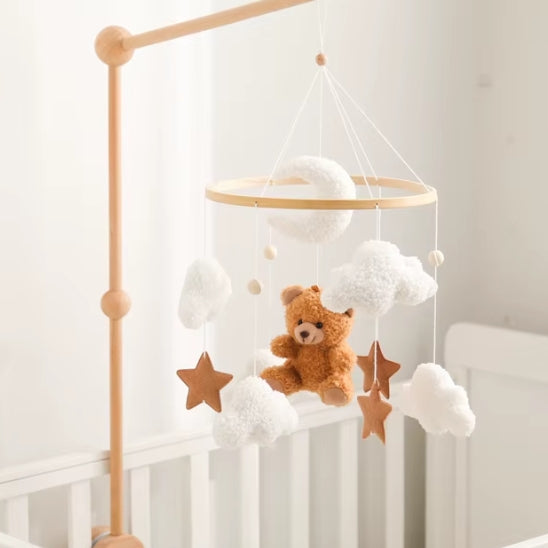 mobile bebe artisanal ours, étoiles, nuages, lune, avec support bois