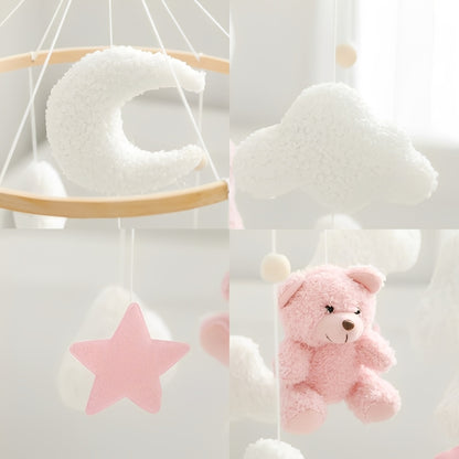 Mobile bebe gros plan sur ours, étoiles, lune et nuages