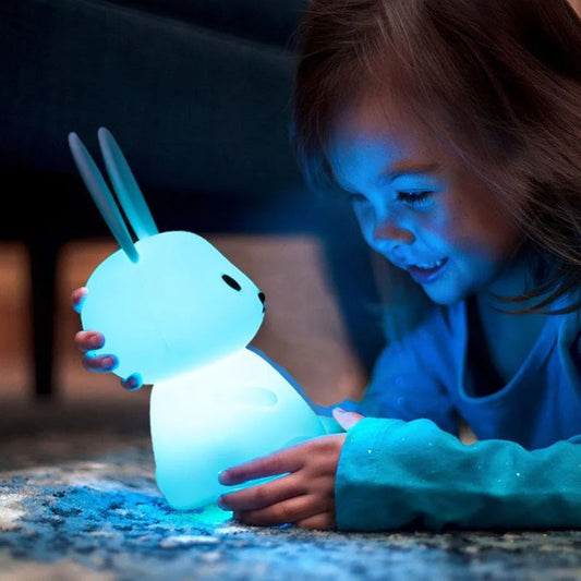 veilleuse-bebe-en-silicone-souple-avec-lumiere-LED-changeante-forme-lapin